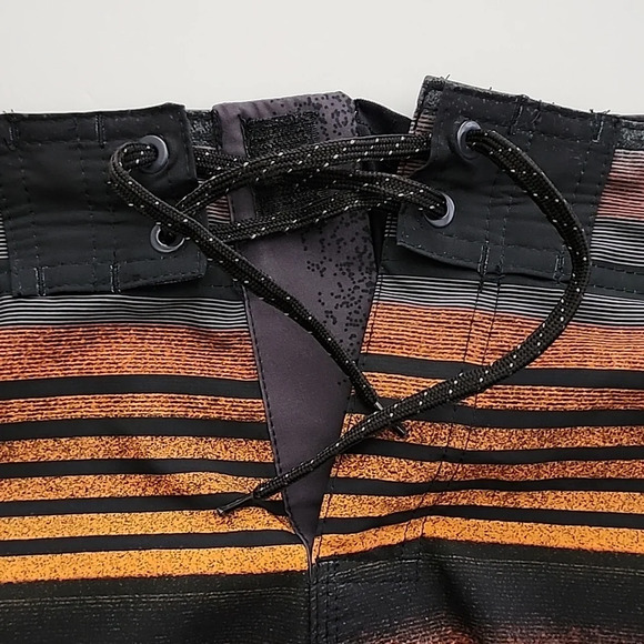 Burnside Men's Swim Shorts  Size 34 - Picture 10 of 14